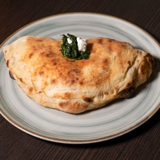 Calzone ricotta e spinaci
