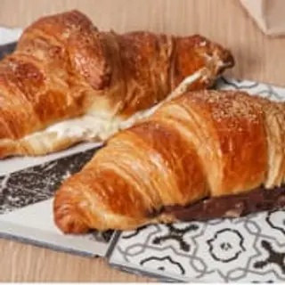 Croissant Suizo (1ud) con  Chocolate y Nata montada