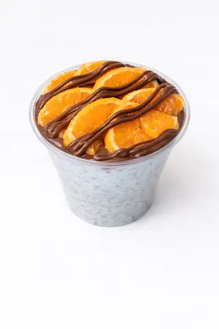 Йогурт с чия, Нутела и портокал (250г)