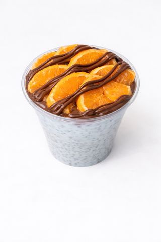 Йогурт с чия, Нутела и портокал (250г)