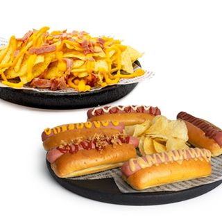 Combo para dos: MontyPerros con aperitivo 