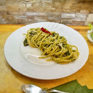Spaghetti Broccoli e Pecorino