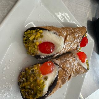 Cannolo siciliano alla ricotta 