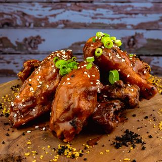 Skrzydełka Hot Chili 25 sztuk