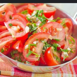 Salada de Tomate