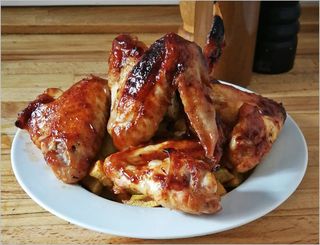 Alitas Fritas (Ración 4 Und)