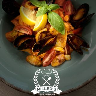 Paste cu fructe de mare