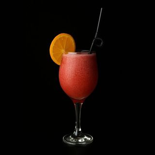 78. Красный моктейль