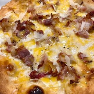 Pizza Carbonara