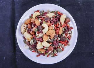 Сурова енергийна бомба Мамините ядки (100гр)