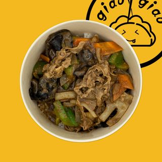 Riso con carne di agnello al cumino