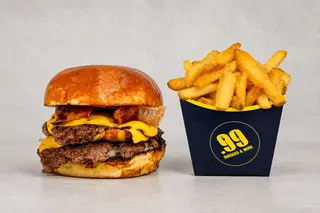Bacon Cheese + Pommes frites L