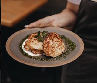 Кабачкові оладки з смаженими грибами (350г)