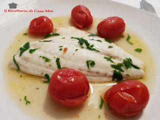 Filetto di Branzino all'acqua pazza con verdure