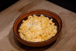 MAC & CHEESE
