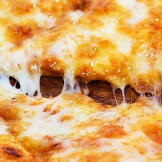 Medium Classic Pizza