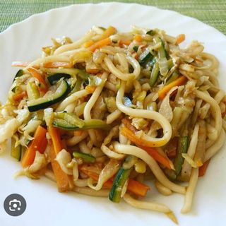 Yaki Udon Vegetariani