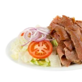 Plato kebab de pollo o ternera