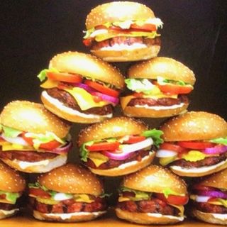 Бургер з яловичиною  (300г)