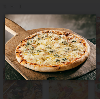 Quattro Formaggi 32 cm