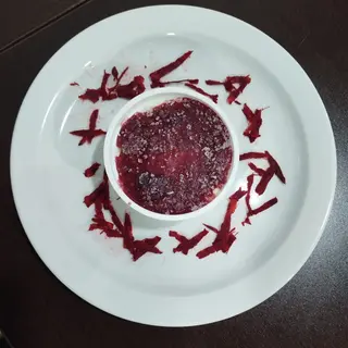 Panna Cotta com Frutas Vermelhas (caseiro)