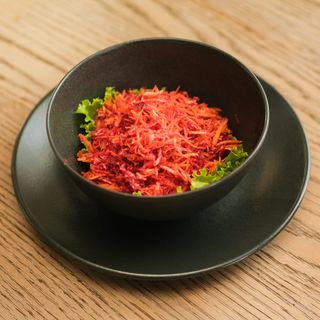 Svježa cvekla, mrkva i celer