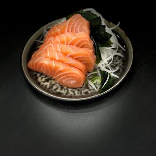 46. Sashimi salmone 5 pezzi
