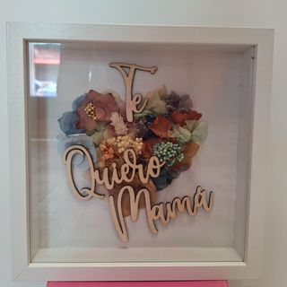 Cuadro "Te quiero Mamá" Flor Preservada y Seca