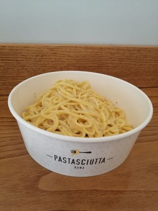 Spaghetti cacio e pepe