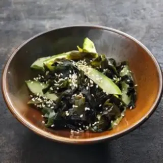 E403 Ensalada de pepino