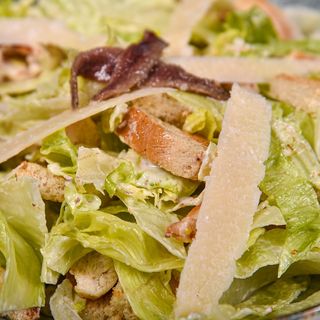 Salata Caesar