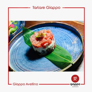 Tartare tonno con burrata 