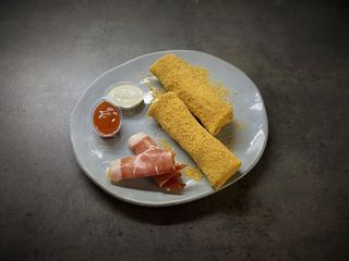 Pohovana palačinka sa pršutom