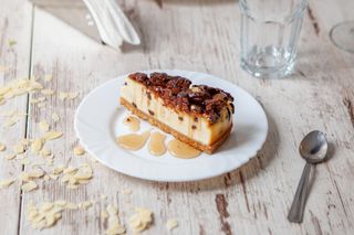 Cheesecake brownie caramel