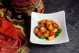 Салат из хрустящих баклажанов