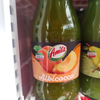 Succo di frutta albicocca