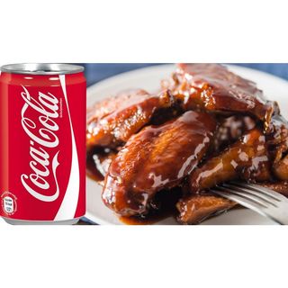 4 pcs Chicken Wings,BBQ Sauce with Choice of Soda