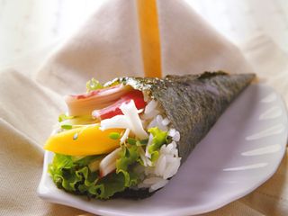 Temaki Mango con Aguacate (1 Ud.)