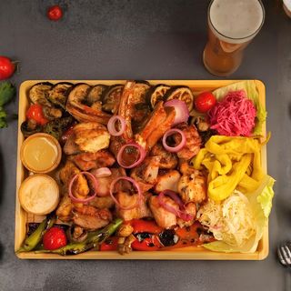 მწვადის ასორტი