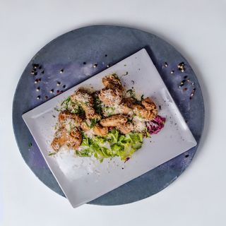 Aripioare cu parmezan