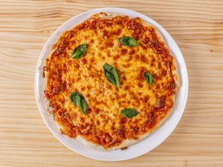 Pizza Margarita (33 Cm.)