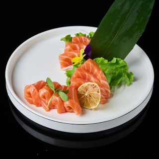 Sashimi salmone 10pz -127