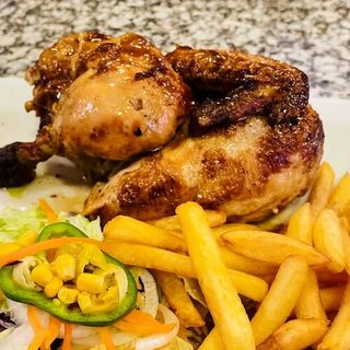 1/4 Pollo Y Patatas Fritas