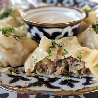 MANTY CON TERNERA 4un.