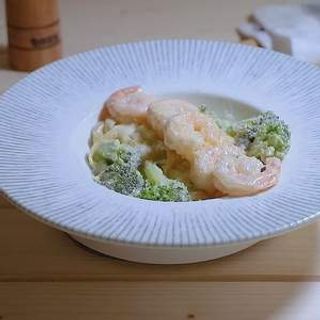 Tagliatelle cu creveti si zucchini 350 gr 