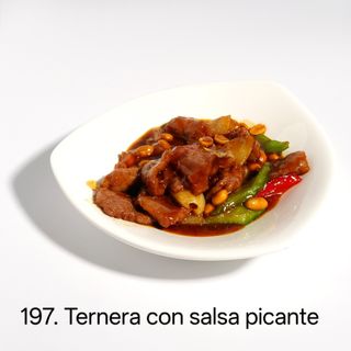 Wok de terneras con salsa picante