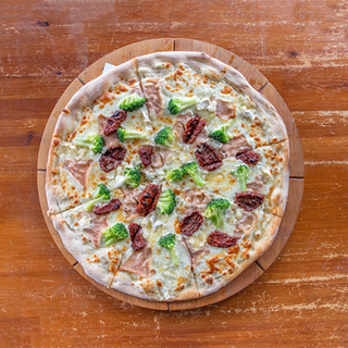 Pizza Brokułowa - 32 cm