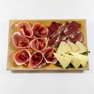 Affettati abruzzesi e nazionali di alta qualità 