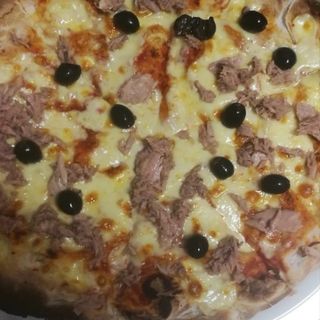 Pizza tonno (30 cm.)