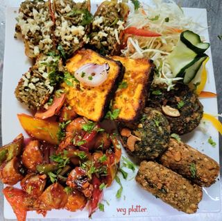 Bliss Veg Platter 
